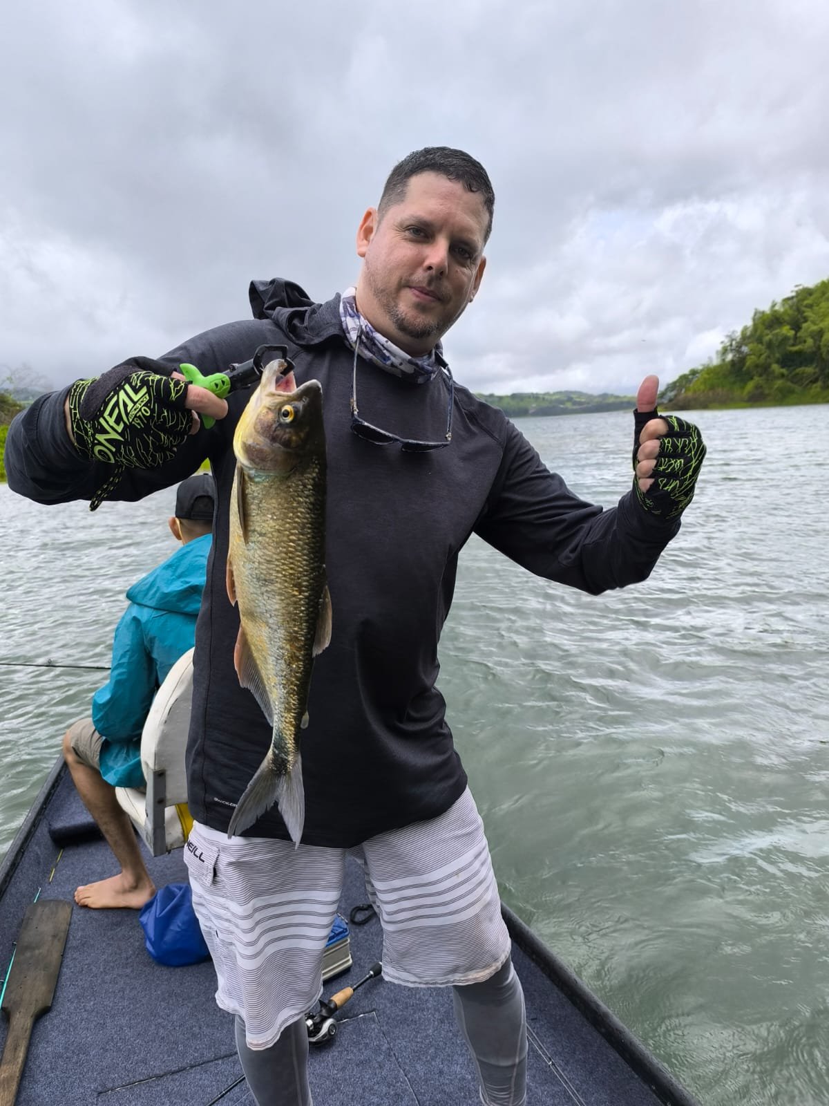 tour de pesca en lago arenal full day tour de pesca en lago arenal full day