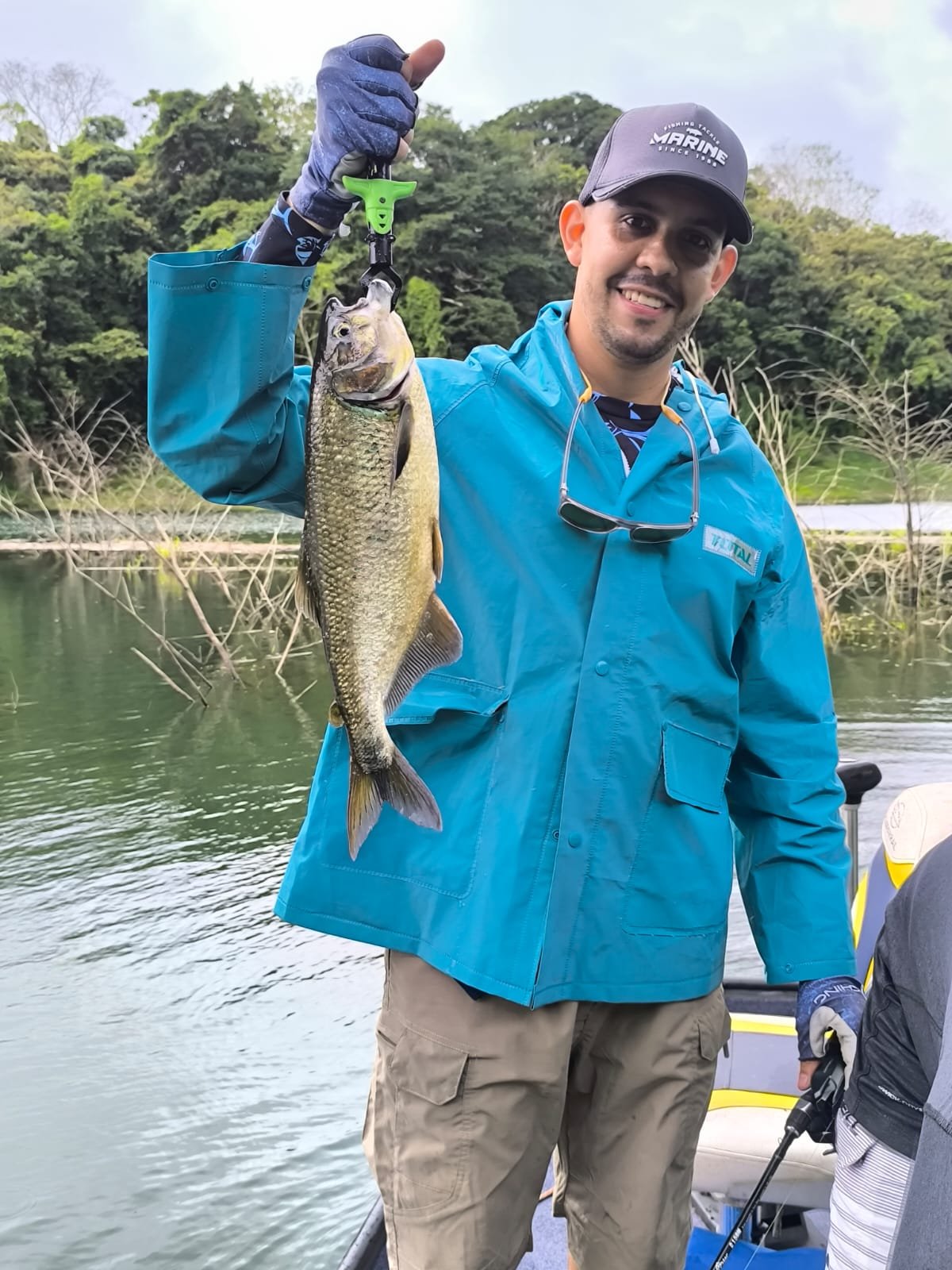 tour de pesca en lago arenal full day tour de pesca en lago arenal full day